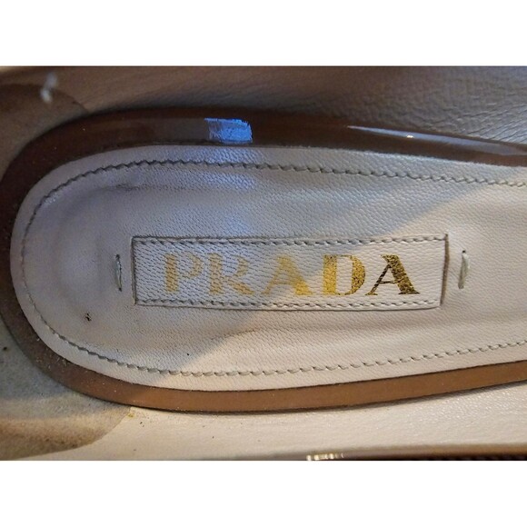 PRADA vintage tan heels women's size 39 - Picture 3 of 12